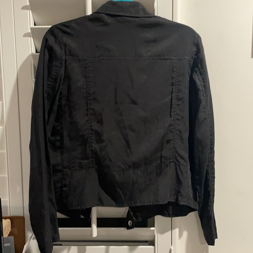 Lightweight Motorcycle Style Jacket - image 3